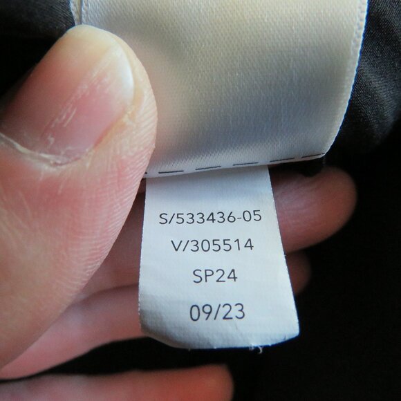 ATHLETA Brooklyn Heights High Rise Pleated Wide Leg Pant in Black - Size 2 P - Picture 13 of 13